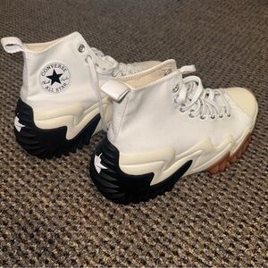Converse Run Star motion platform high top